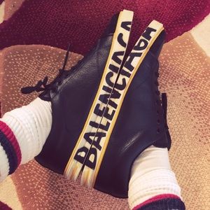 Men’s Balenciaga match trainers SOLD‼️